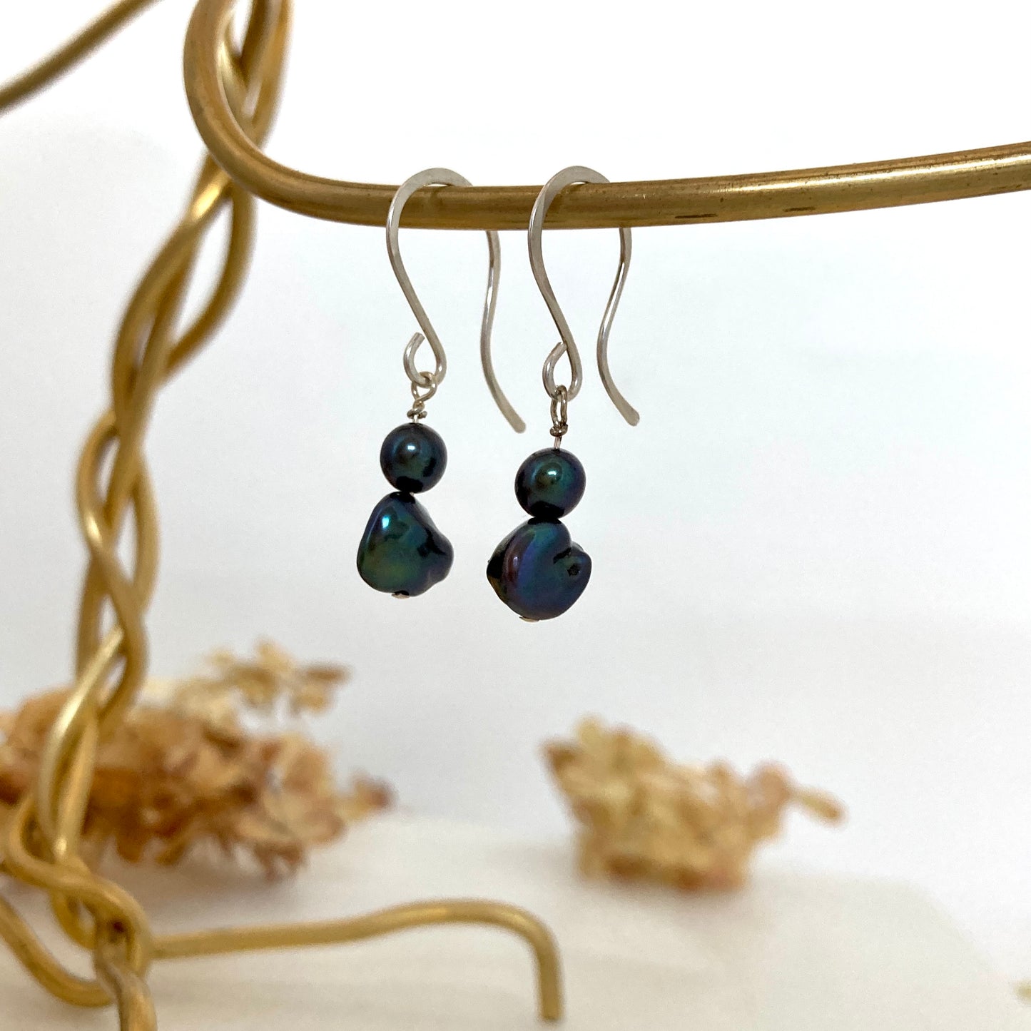 Black Pearl Earrings
