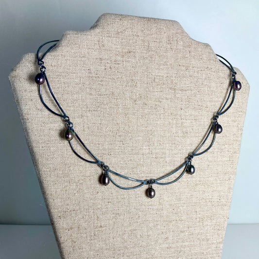 Black Pearl Swag Chain Necklace