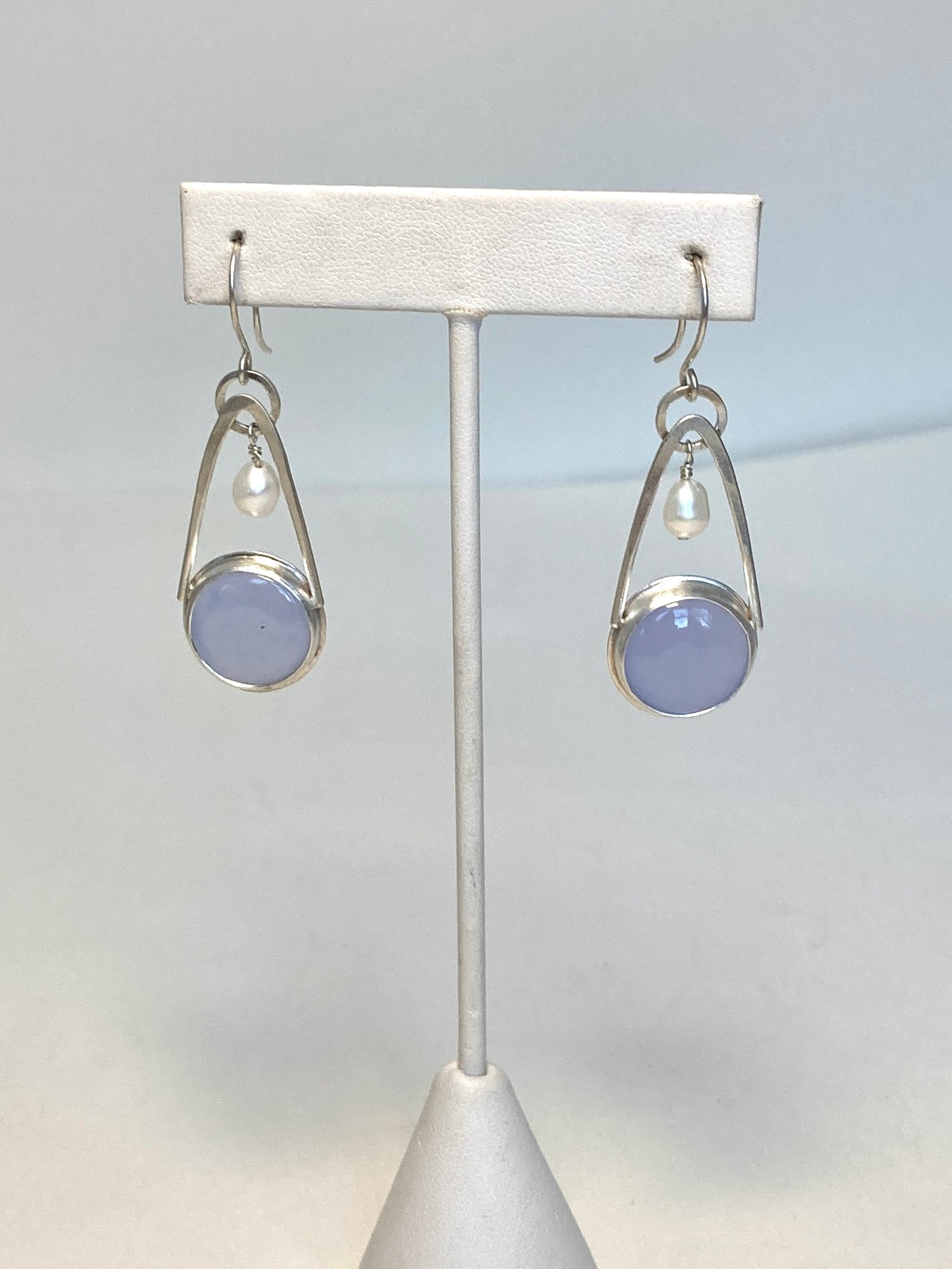 Lilac Chalcedony earrings