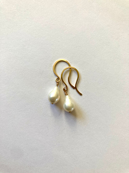 14k Gold Pearl Drop Earrings