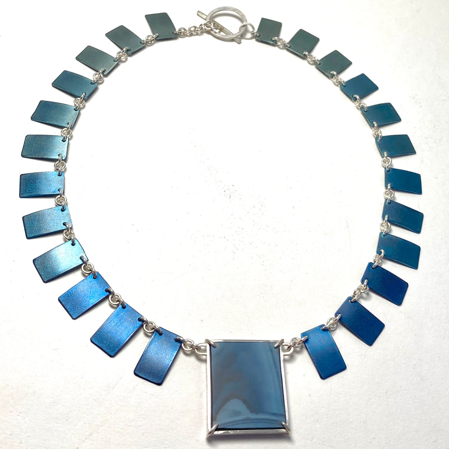 Blue titanium and lace agate collar